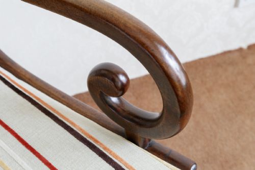 ANTIQUE MAHOGANY CARVER CHAIR - ADDITIONAL PHOTO 4
