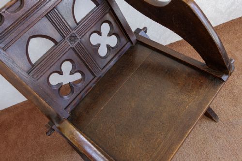 19TH CENTURY OAK GLASTONBURY CHAIR - ADDITIONAL PHOTO 4