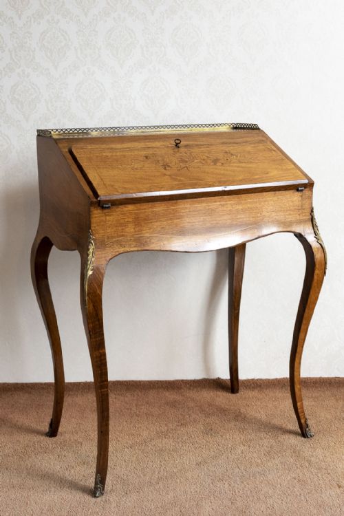 19th century bureau de dame in inlaid rosewood - CATEGORY: ANTIQUE BUREAU - DATED 19TH CENTURY