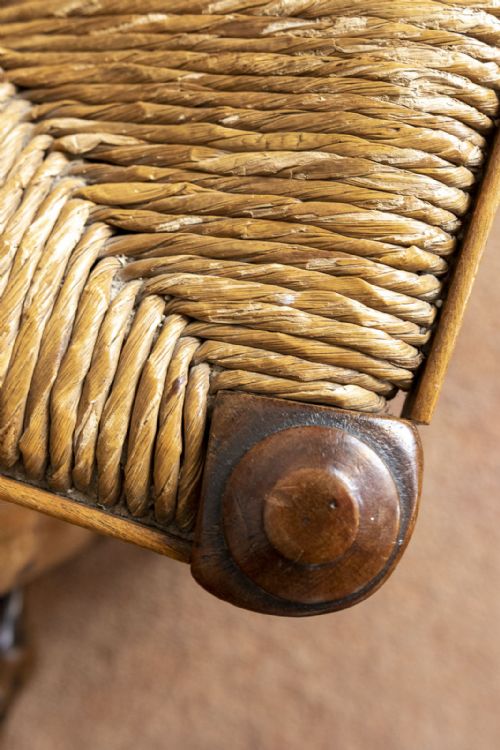 A SET OF FOUR LANCASHIRE SPINDLE BACK CHAIRS IN ASH - ADDITIONAL PHOTO 4
