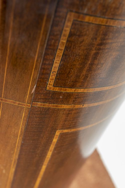 LATE 19TH CENTURY KIDNEY SHAPED DESK IN MAHOGANY - ADDITIONAL PHOTO 7