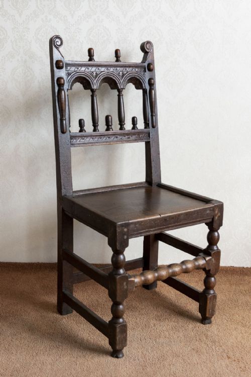 RARE SET OF SIX MATCHED OAK LANCASTER YORKSHIRE SIDE CHAIRS - ADDITIONAL PHOTO 1