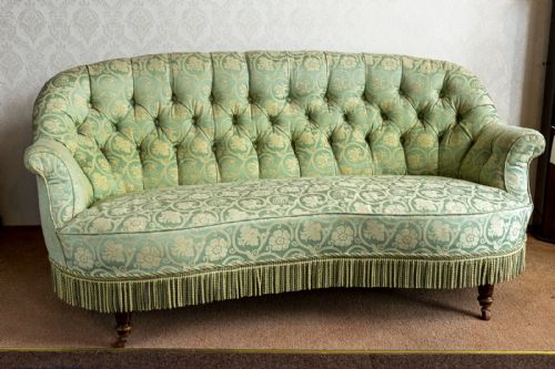 GOOD VICTORIAN BUTTON BACK SOFA - ADDITIONAL PHOTO 7