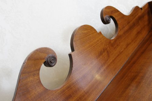 BOWFRONT SIDE TABLE WITH THREE DRAWERS - ADDITIONAL PHOTO 5