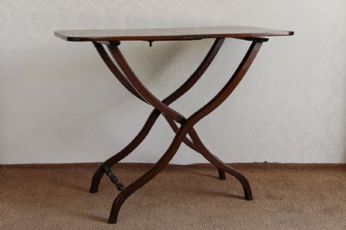 EARLY 19TH CENTURY MAHOGANY FOLDING COACHING TABLE - ADDITIONAL PHOTO 1