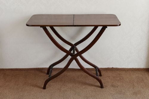EARLY 19TH CENTURY MAHOGANY FOLDING COACHING TABLE - ADDITIONAL PHOTO 2