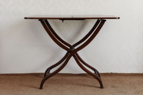 EARLY 19TH CENTURY MAHOGANY FOLDING COACHING TABLE - ADDITIONAL PHOTO 3