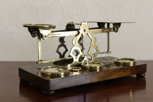 a fine set of victorian letter scales - CATEGORY: ANTIQUE MISCELLANEOUS - DATED 19TH CENTURY