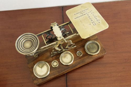 A FINE SET OF VICTORIAN LETTER SCALES - ADDITIONAL PHOTO 3
