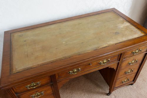 LATE VICTORIAN KNEEHOLE DESK IN WALNUT - ADDITIONAL PHOTO 11