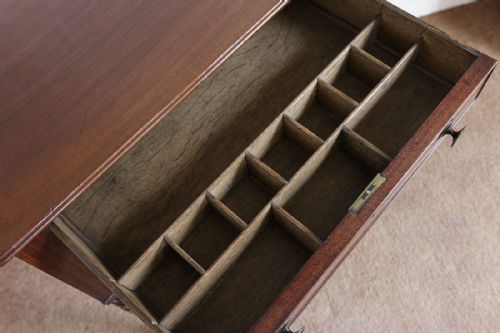 GEORGIAN MAHOGANY DOUBLE SIDED WORK TABLE - ADDITIONAL PHOTO 5
