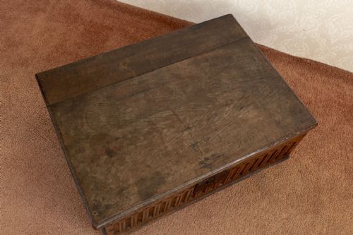 GOOD 17TH CENTURY OAK BIBLE BOX - ADDITIONAL PHOTO 6