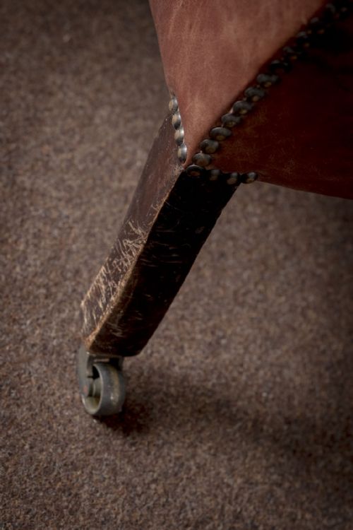 EARLY 19TH CENTURY EASY CHAIR WITH A VERY ATTRACTIVE QUALITY LEATHER COVERING - ADDITIONAL PHOTO 10