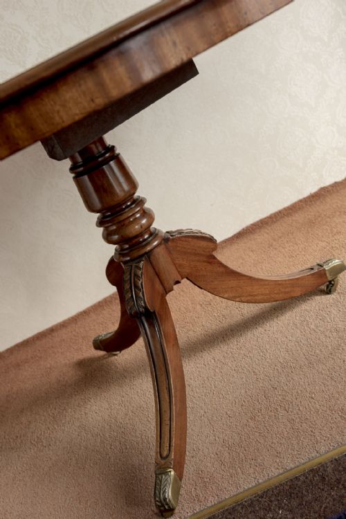 FINE QUALITY REGENCY PERIOD MAHOGANY TILT ACTION DINING TABLE - ADDITIONAL PHOTO 5