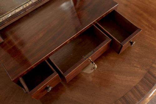 VERY ATTRACTIVE LATE 18TH CENTURY MAHOGANY DRESSING MIRROR - ADDITIONAL PHOTO 11