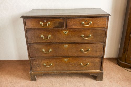 GOOD LATE 18TH CENTURY CHEST OF DRAWERS - ADDITIONAL PHOTO 7