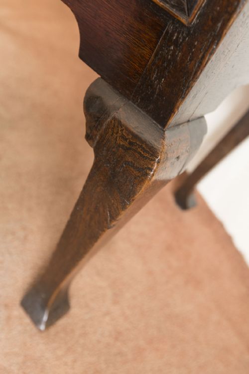 18TH CENTURY OAK LOWBOY - ADDITIONAL PHOTO 6