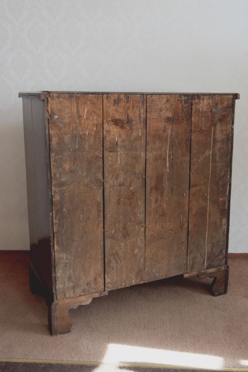 GOOD LATE 18TH CENTURY FIVE DRAWER DRESSING CHEST - ADDITIONAL PHOTO 8