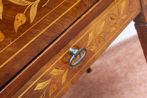 A VERY ATTRACTIVE EARLY 19TH CENTURY SIDE CABINET - ADDITIONAL PHOTO 1