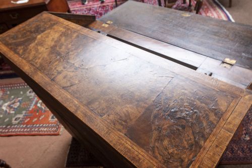 RARE WILLIAM AND MARY WALNUT WRITING DESK - ADDITIONAL PHOTO 11