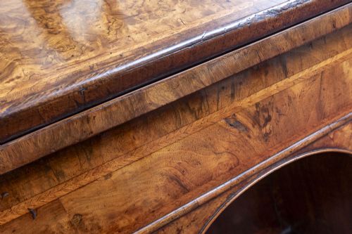 RARE WILLIAM AND MARY WALNUT WRITING DESK - ADDITIONAL PHOTO 12