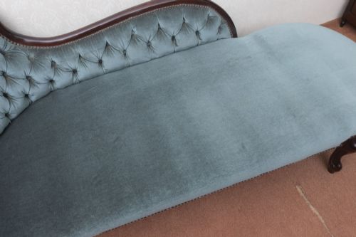 VERY PRETTY CHAISE LOUNGE OF SMALL SIZE - ADDITIONAL PHOTO 4