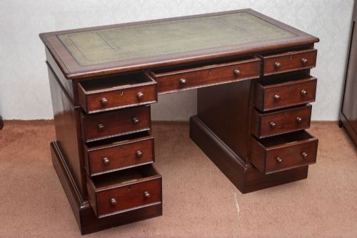 19TH CENTURY MAHOGANY DESK - ADDITIONAL PHOTO 7