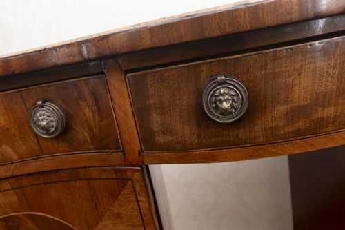 INCREDIBLY RARE SHAPED MAHOGANY SIDEBOARD - ADDITIONAL PHOTO 6