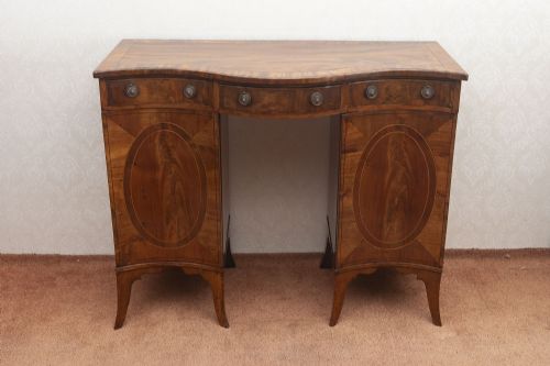 INCREDIBLY RARE SHAPED MAHOGANY SIDEBOARD - ADDITIONAL PHOTO 11