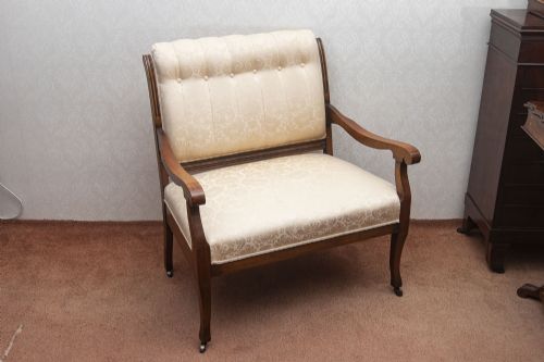 VICTORIAN BUTTON BACK LOVE SEAT - ADDITIONAL PHOTO 4