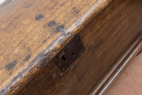 FABULOUS AND RARE CONTINENTAL BLANKET CHEST - ADDITIONAL PHOTO 3