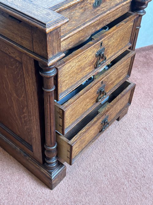 OAK ANTIQUE ARTIST MATERIALS TABLE - ADDITIONAL PHOTO 17