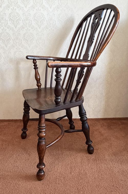 HIGH BACK WINDSOR CHAIR - ADDITIONAL PHOTO 3