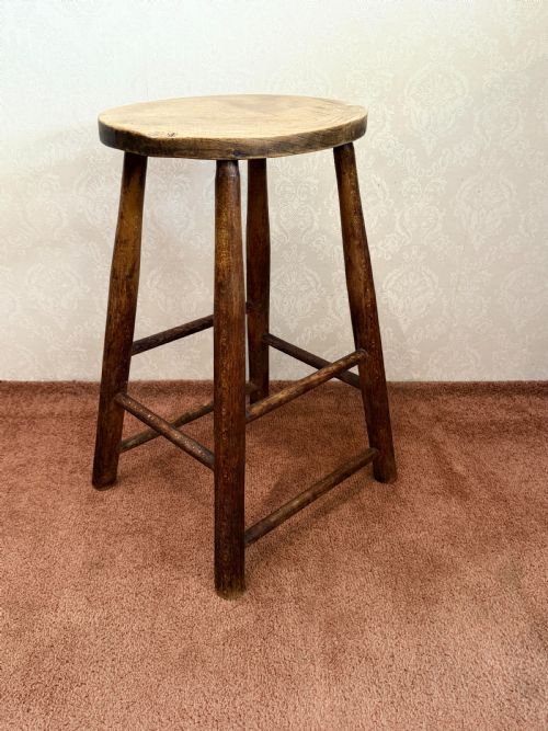 COUNTRY MADE VINTAGE ASH STOOL