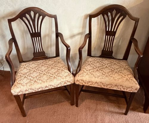 PAIR OF HEPPLEWHITE STYLE MAHOGANY ARMCHAIRS