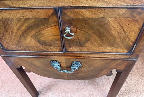 CLASSIC MID 18TH CENTURY TRAY TOP BEDSIDE CABINET - ADDITIONAL PHOTO 1
