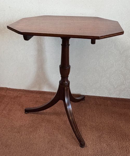 Very Pretty Tripod Table with Box Wood Inlay to Top and Legs.