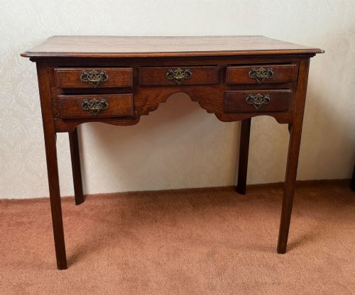 Late 18th Century Oak Side Table