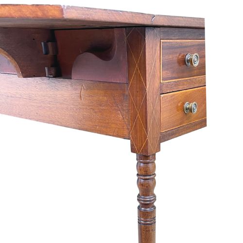 GEORGIAN MAHOGANY BABY PEMBROKE TABLE - ADDITIONAL PHOTO 6
