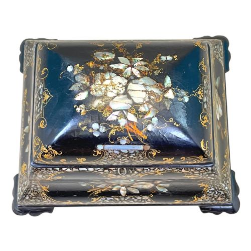 fig 1. 19th Century Papier Mache Tea Caddy