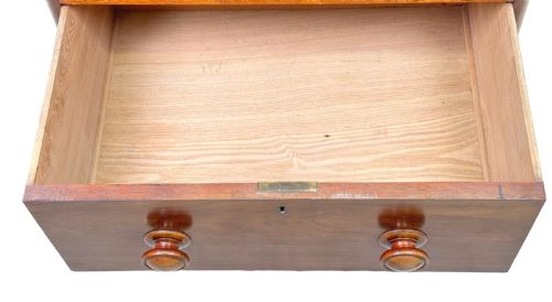 19TH CENTURY VICTORIAN MAHOGANY CHEST OF DRAWERS - ADDITIONAL PHOTO 6