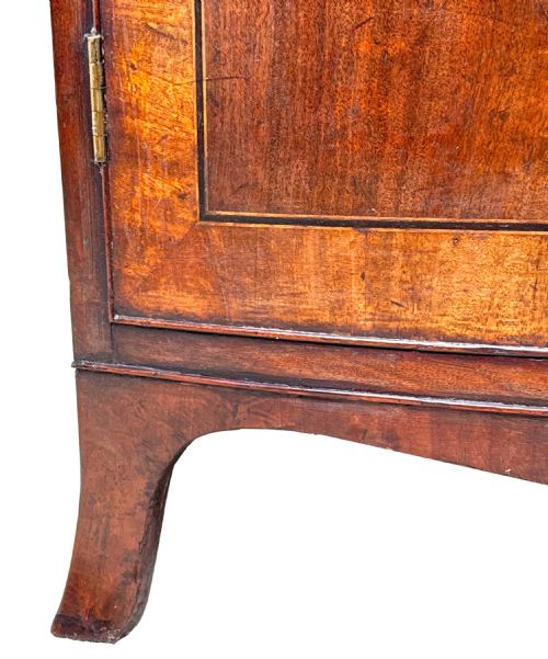 GEORGIAN 18TH CENTURY BOWFRONT SIDE CUPBOARD - ADDITIONAL PHOTO 4