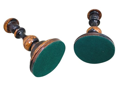 PAIR OF 19TH CENTURY LIGNUM VITAE TREEN CANDLESTICKS - ADDITIONAL PHOTO 7