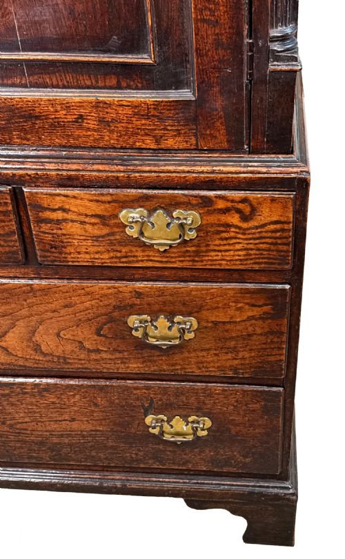 GEORGIAN 18TH CENTURY OAK PRESS CUPBOARD - ADDITIONAL PHOTO 2
