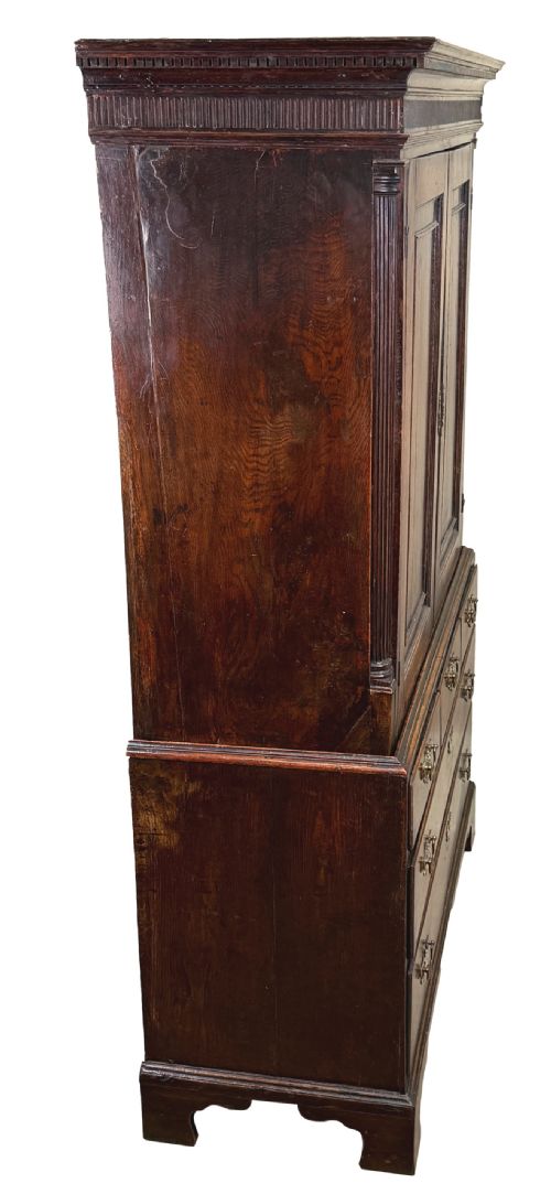 GEORGIAN 18TH CENTURY OAK PRESS CUPBOARD - ADDITIONAL PHOTO 6