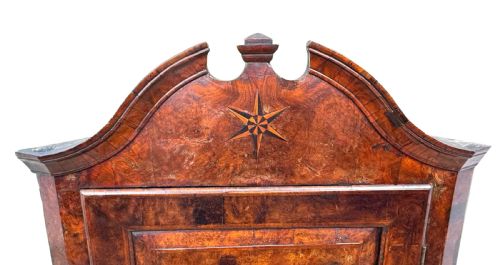 QUEEN ANNE BURR WALNUT HANGING CORNER CUPBOARD - ADDITIONAL PHOTO 1