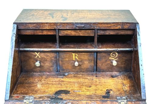 GEORGIAN 18TH CENTURY ELM TABLE TOP BUREAU - ADDITIONAL PHOTO 6