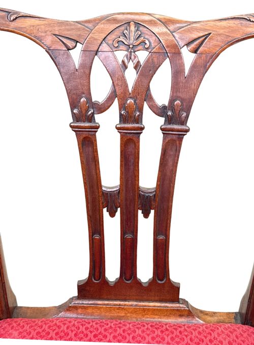 18TH CENTURY CHIPPENDALE MAHOGANY ARMCHAIR - ADDITIONAL PHOTO 2