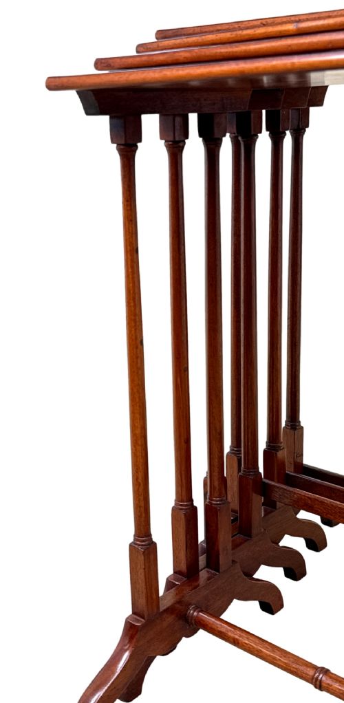 19TH CENTURY MAHOGANY QUARTETTO NEST OF FOUR COFFEE TABLES - ADDITIONAL PHOTO 8