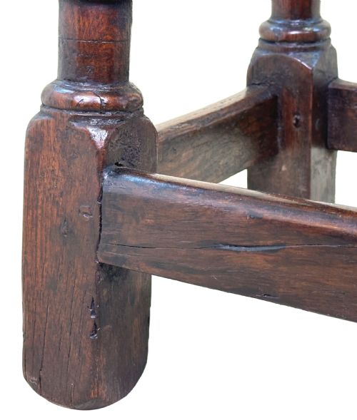 17TH CENTURY RECTANGULAR OAK JOINT STOOL - ADDITIONAL PHOTO 2